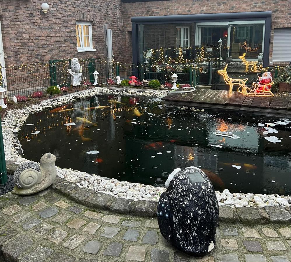 Hotel Zur Wasserburg Kerpen  Eksteriør bilde