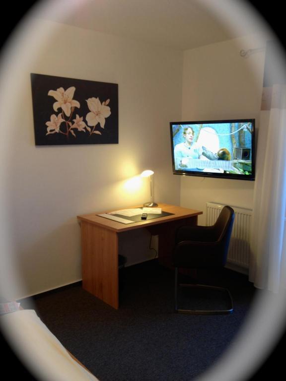 Hotel Zur Wasserburg Kerpen  Rom bilde